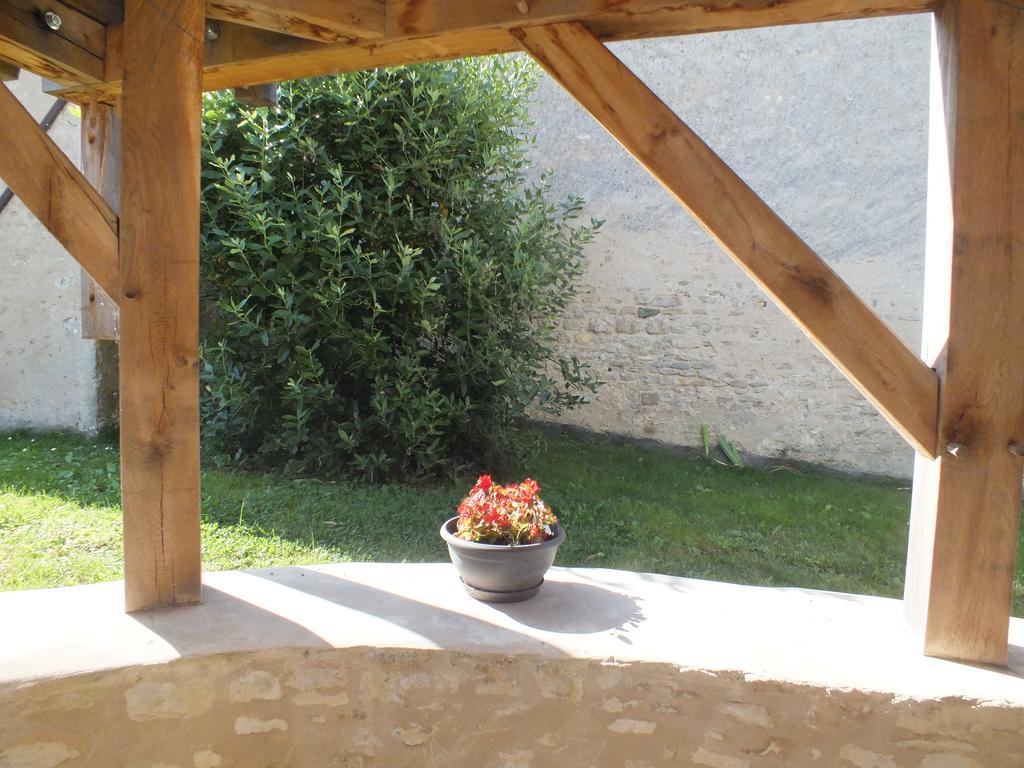אסנלס Gite De Charme Floreales Les Myosotis מראה חיצוני תמונה
